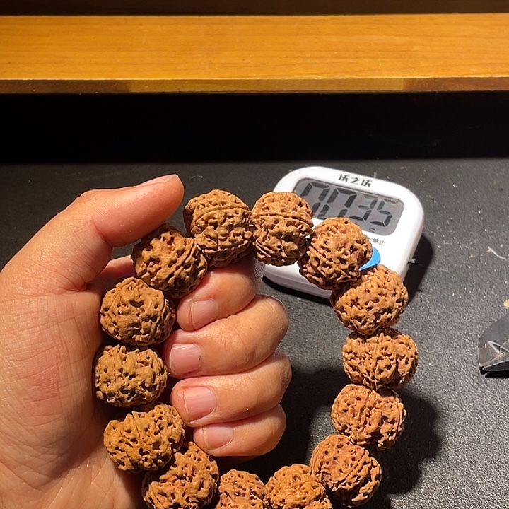 乐***_金刚菩提手串金刚