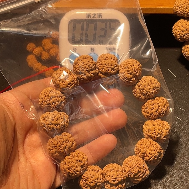 大***沙金刚菩提手串金刚