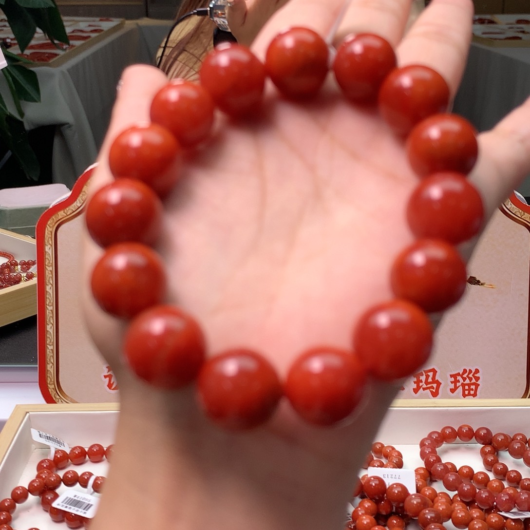 【闪购商品】南红玛瑙Q瓦西单圈手串15mm未镶嵌