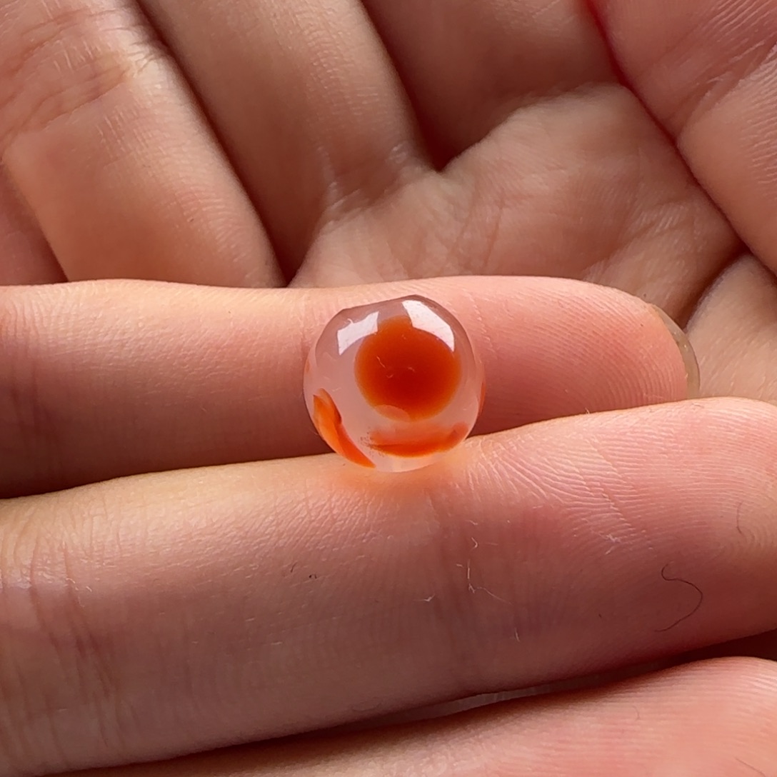 南红玛瑙未镶嵌冰飘圆珠10.1