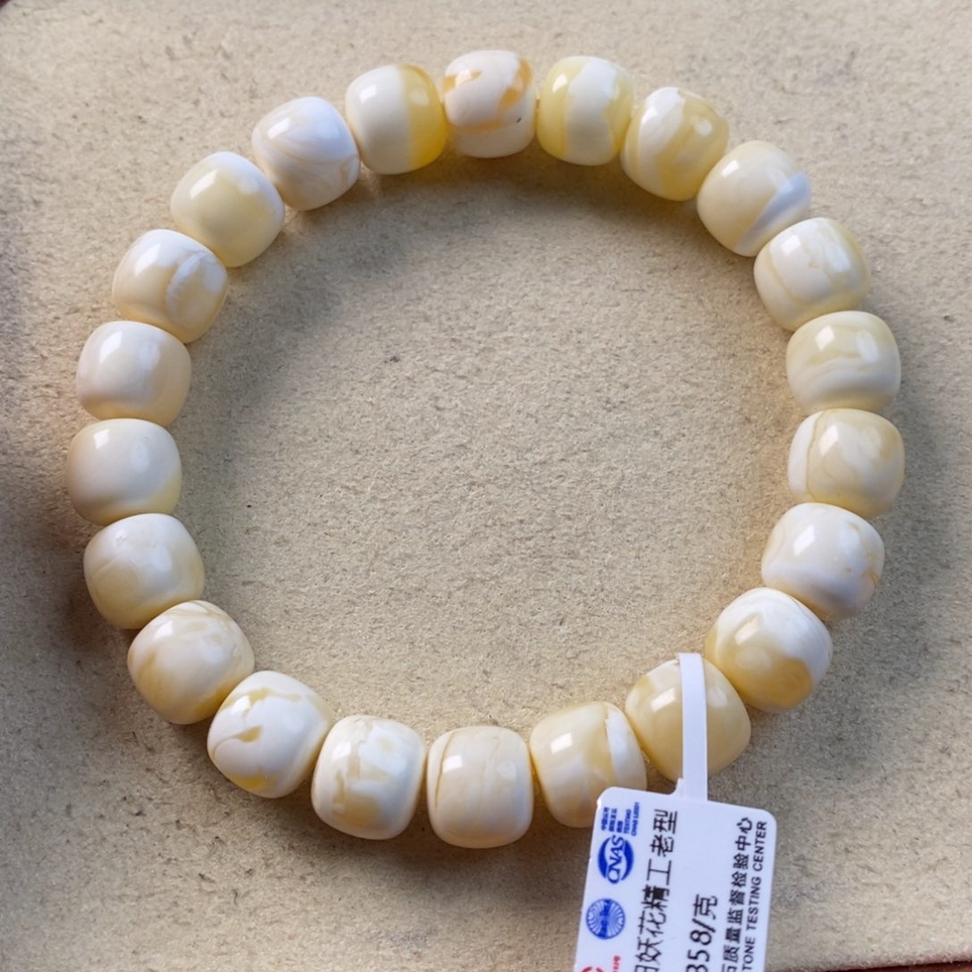 未镶嵌蜜蜡珠宝奇石可**?