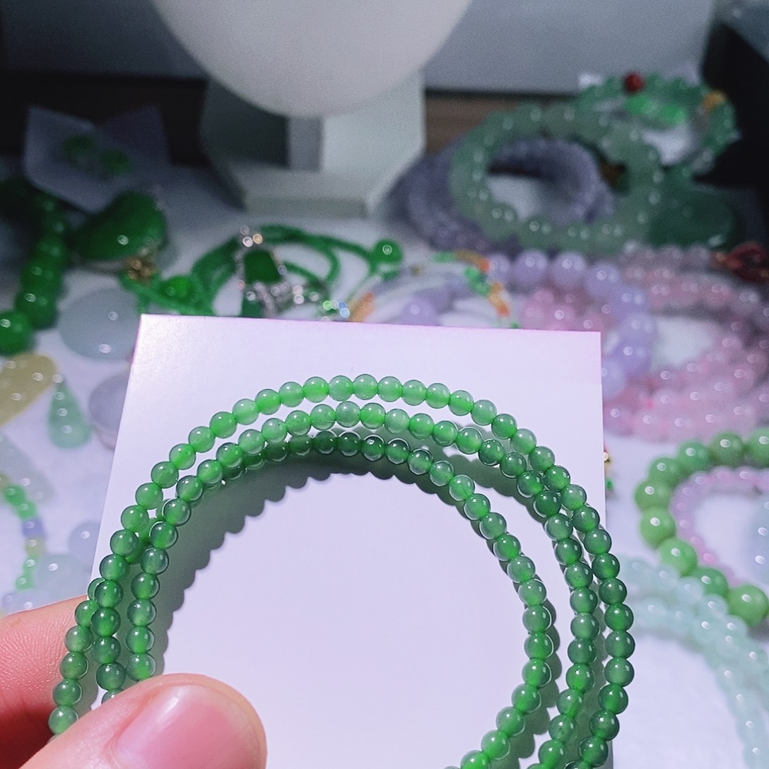 定制翡翠未镶嵌天然翡翠A货