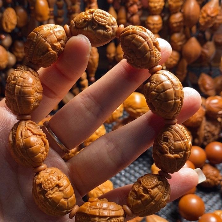 吊坠橄榄核富甲天下