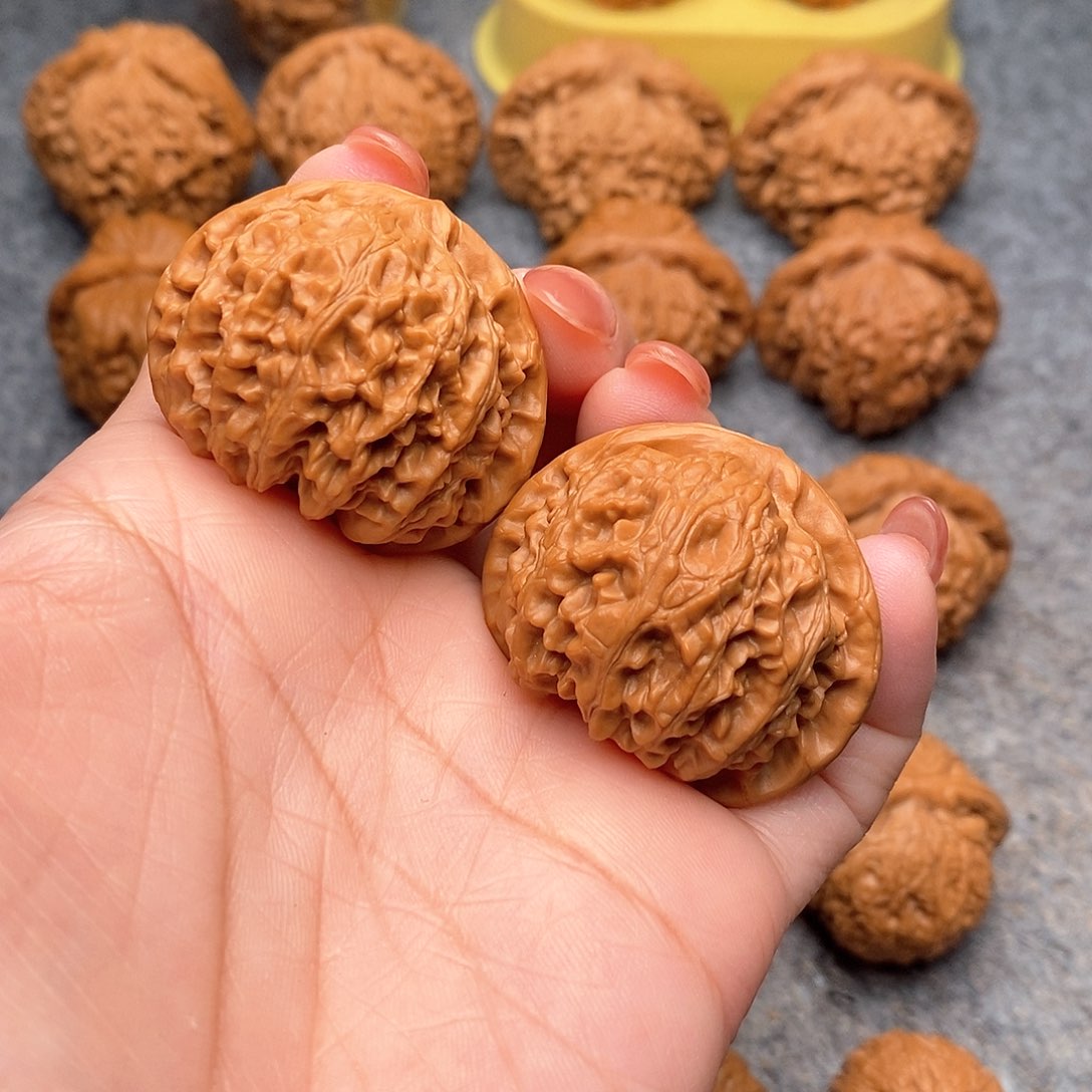 文玩核桃把件精品特价宫灯40