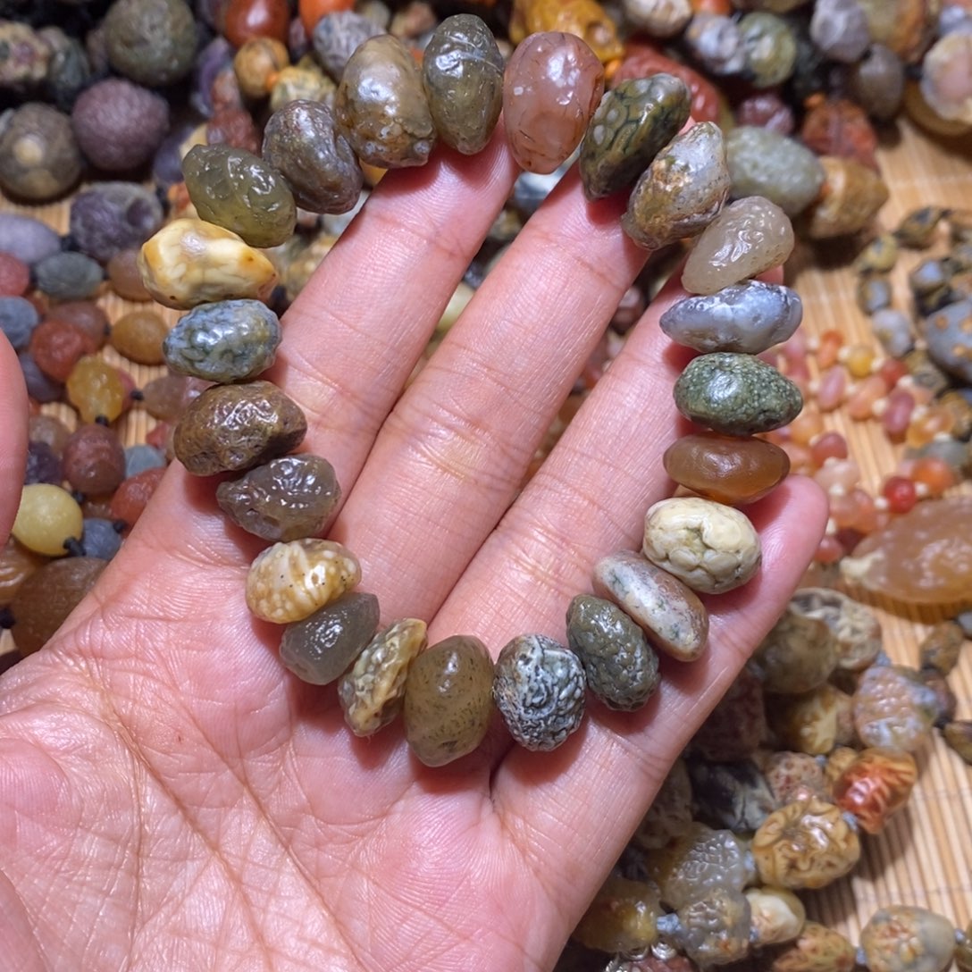 阿拉善天然戈壁石