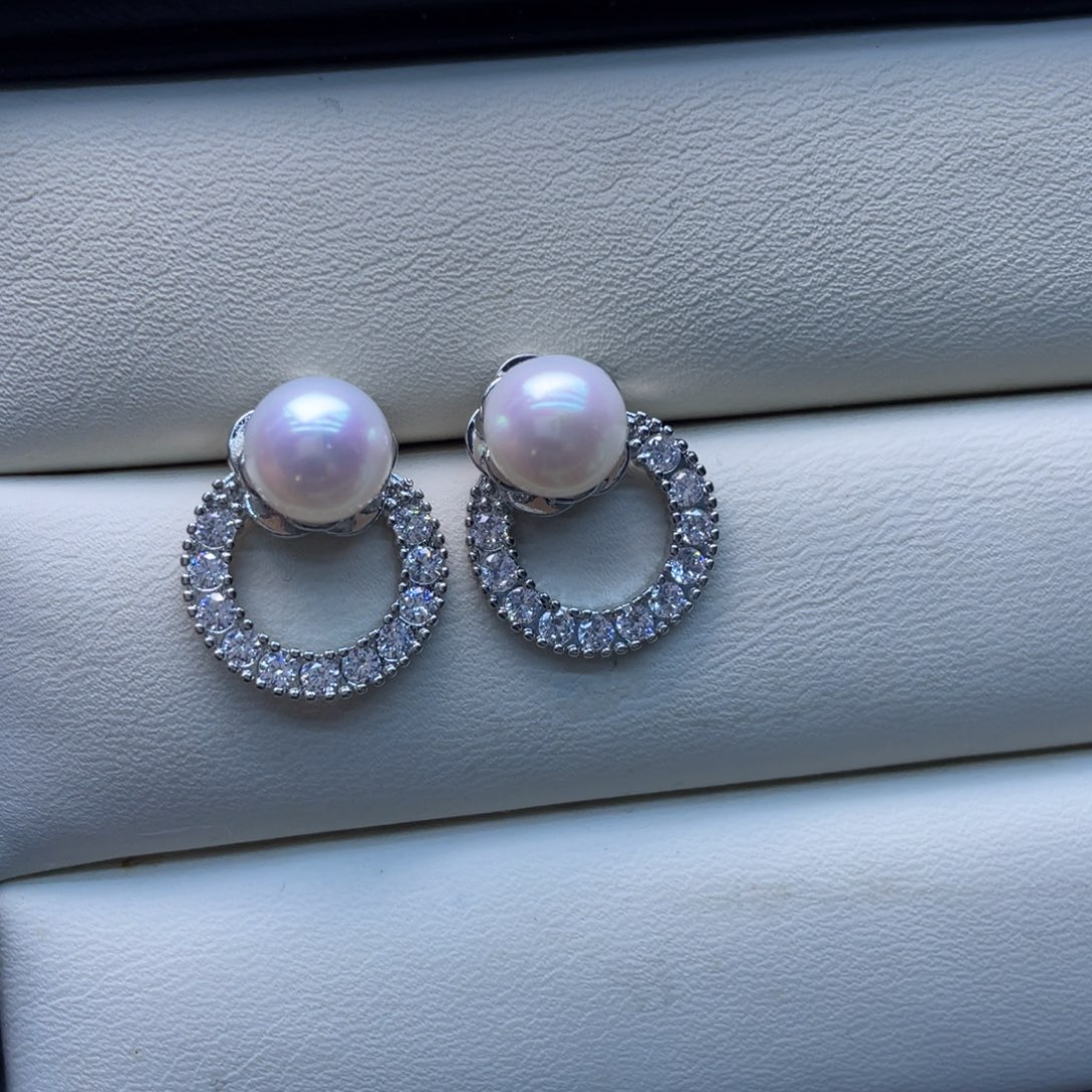 淡水珍珠耳饰未镶嵌