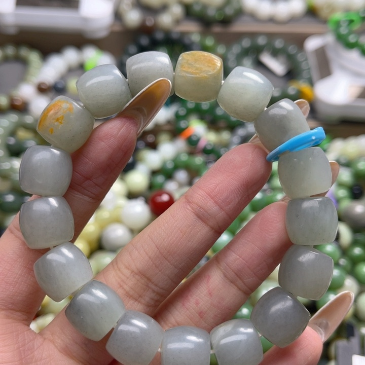 和田玉手链未镶嵌