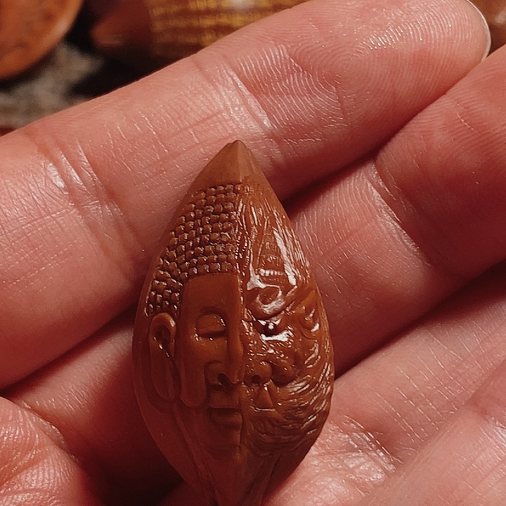 橄榄核手串/手链姚*