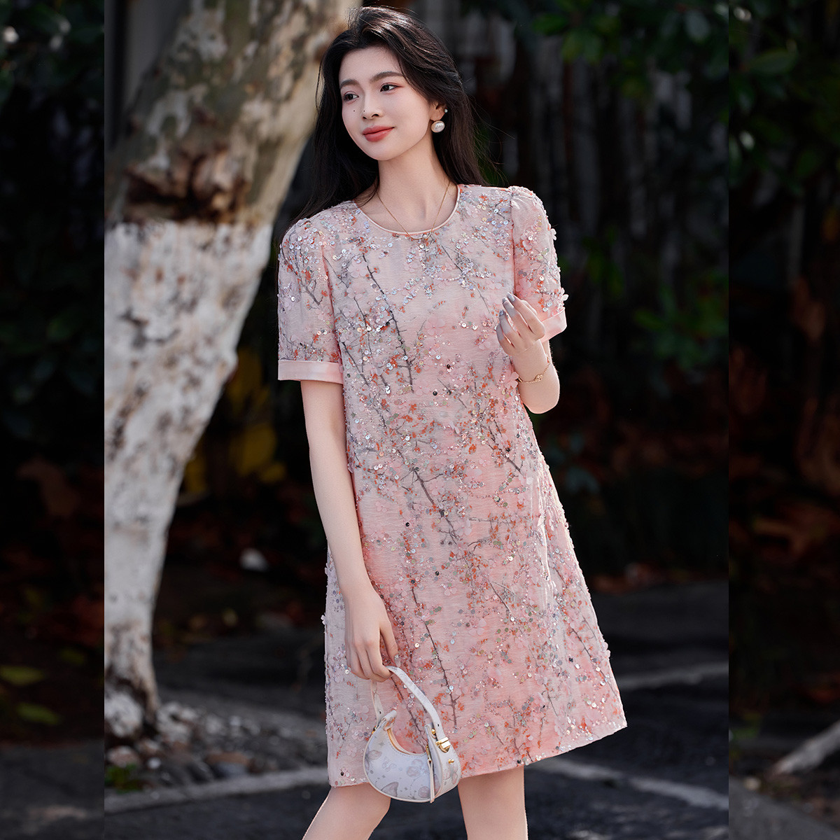 【小铃铛】白鹿语重工亮片时尚印花女装连衣裙WYU20101