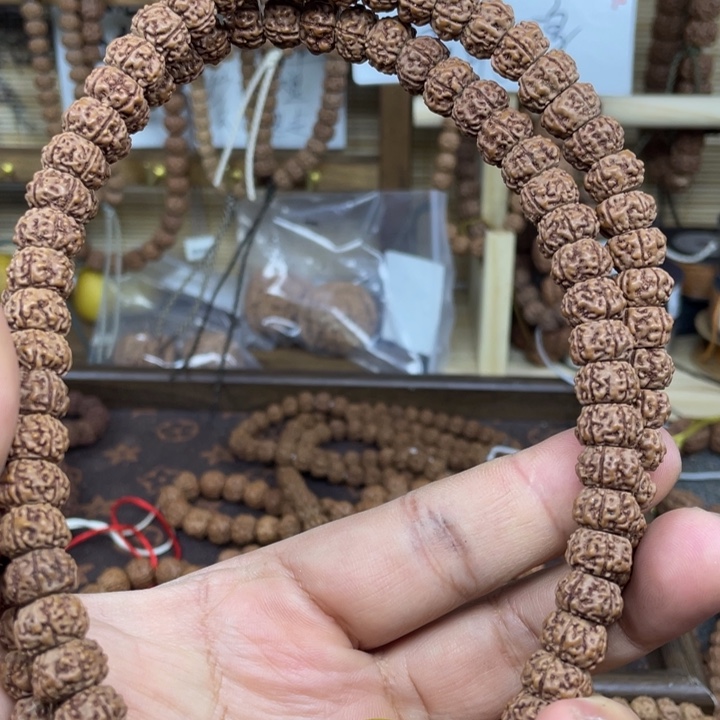 金刚菩提吊坠藏切老树梅花尺寸11+保手持