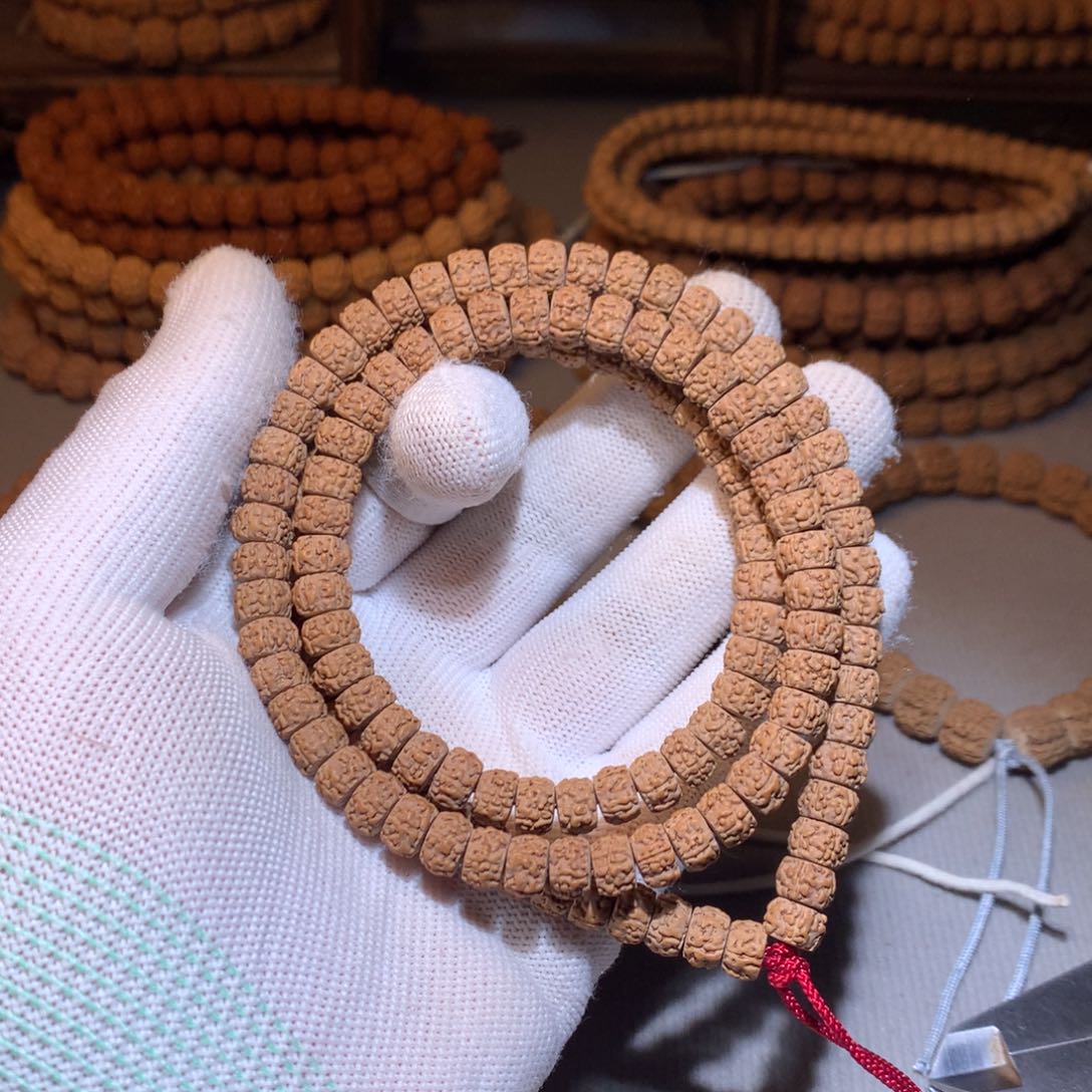 金刚菩提吊坠养****）龙切款一代龙8mm