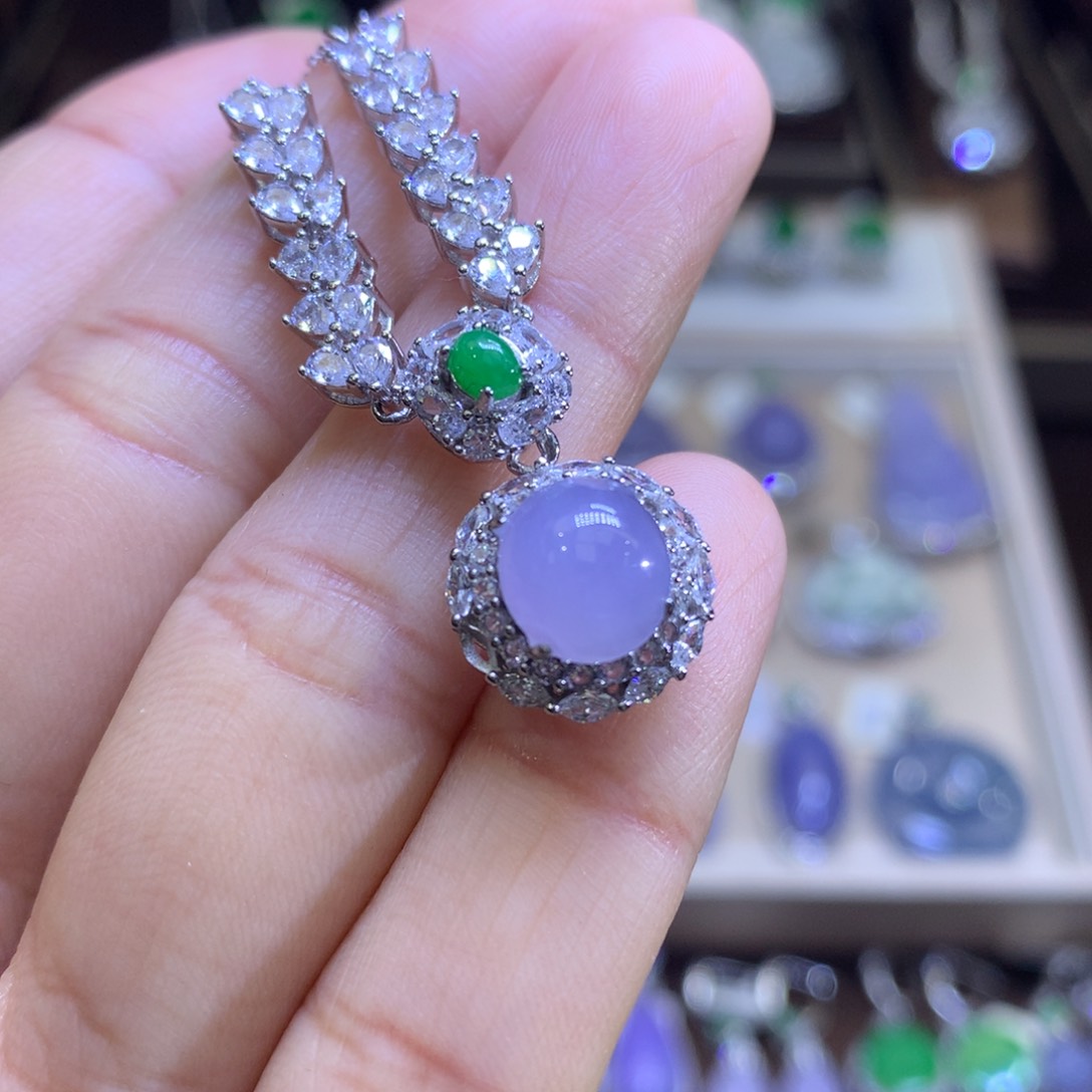 翡翠颈饰银S925镶嵌翡翠