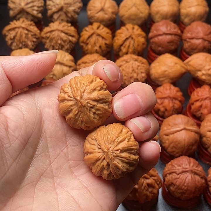 吊坠文玩核桃西瓜球