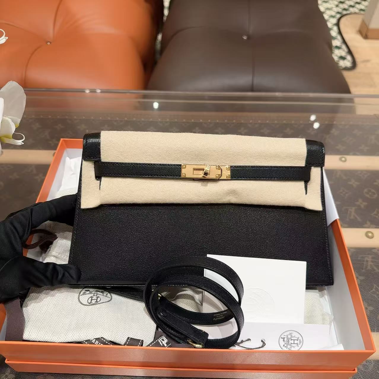 全新未使用 Hermes/爱马仕 kelly Elan黑金 山羊皮 B刻