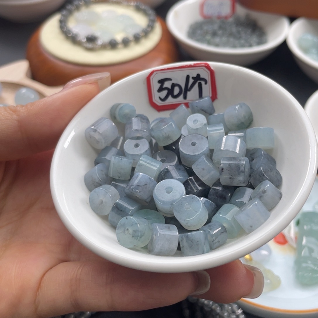 翡翠未镶嵌颈饰50一个可挑
