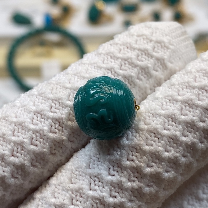 绿松石珠宝奇石未镶嵌AA673