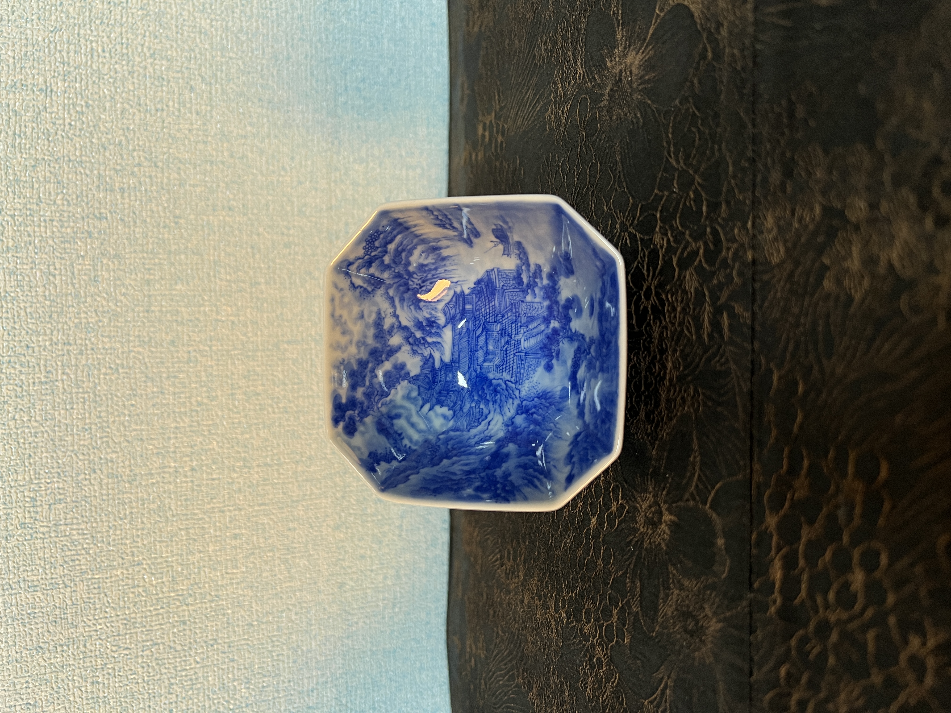 【陶月楼】青花内外满绘山水l楼阁八方杯主人杯100cc