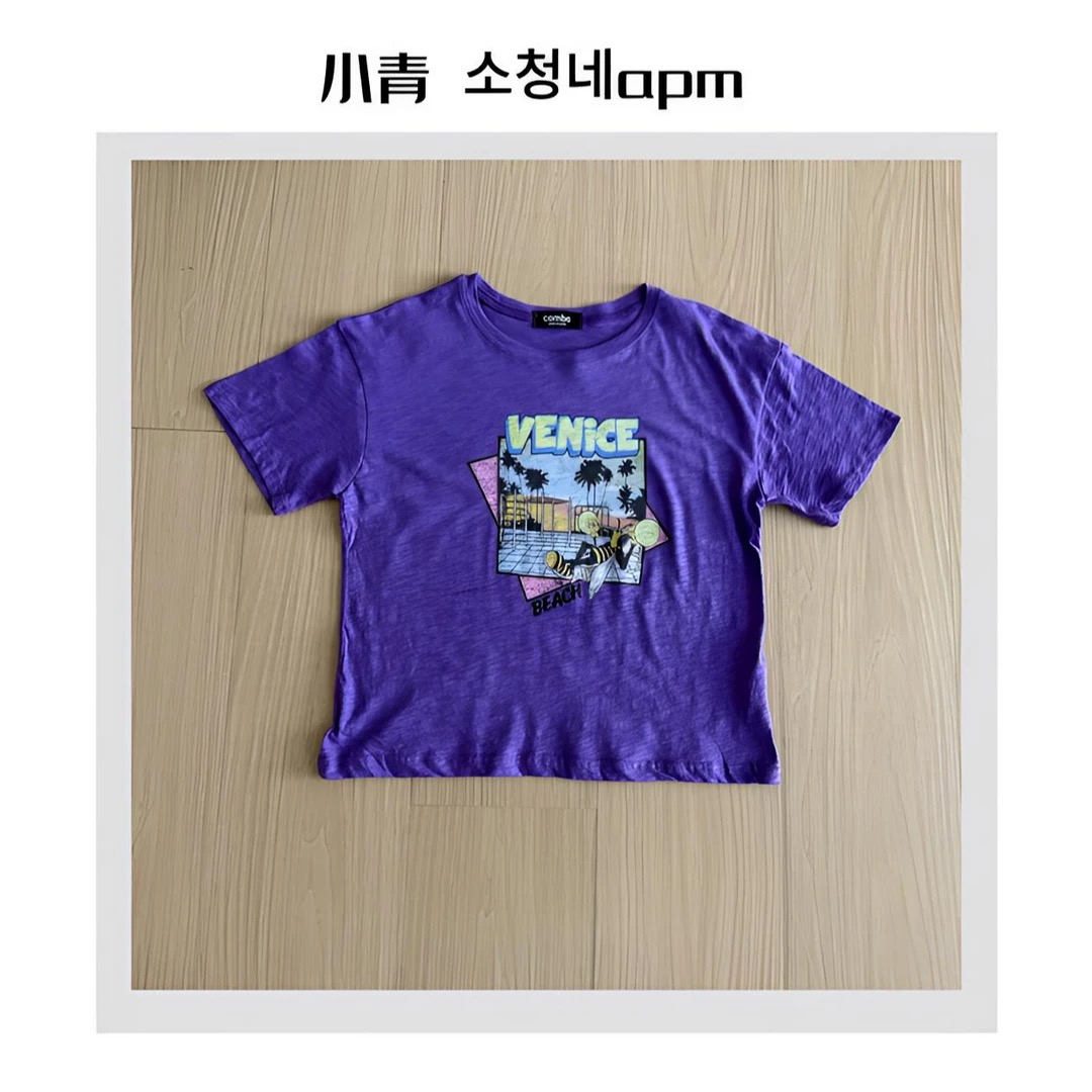 韩国东大门 COM/小蜜蜂举重卡通T恤