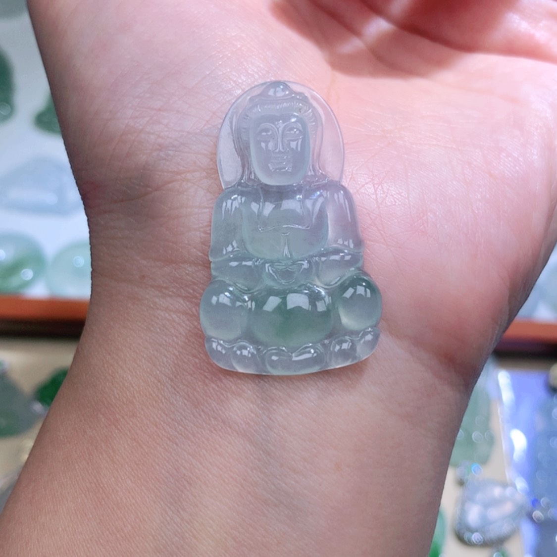 【闪购商品】翡翠颈饰未镶嵌观音