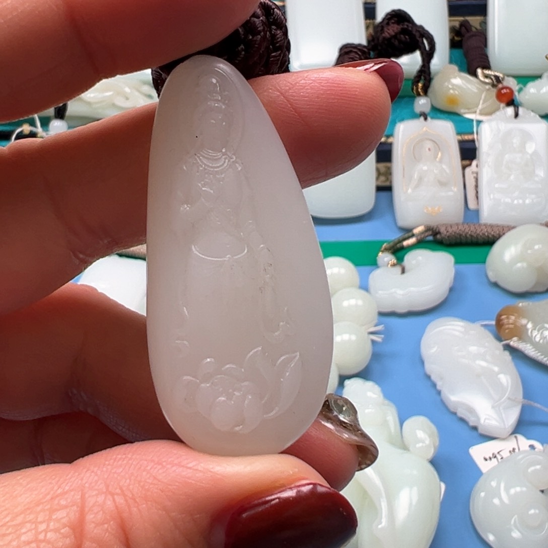 和田玉挂件未镶嵌