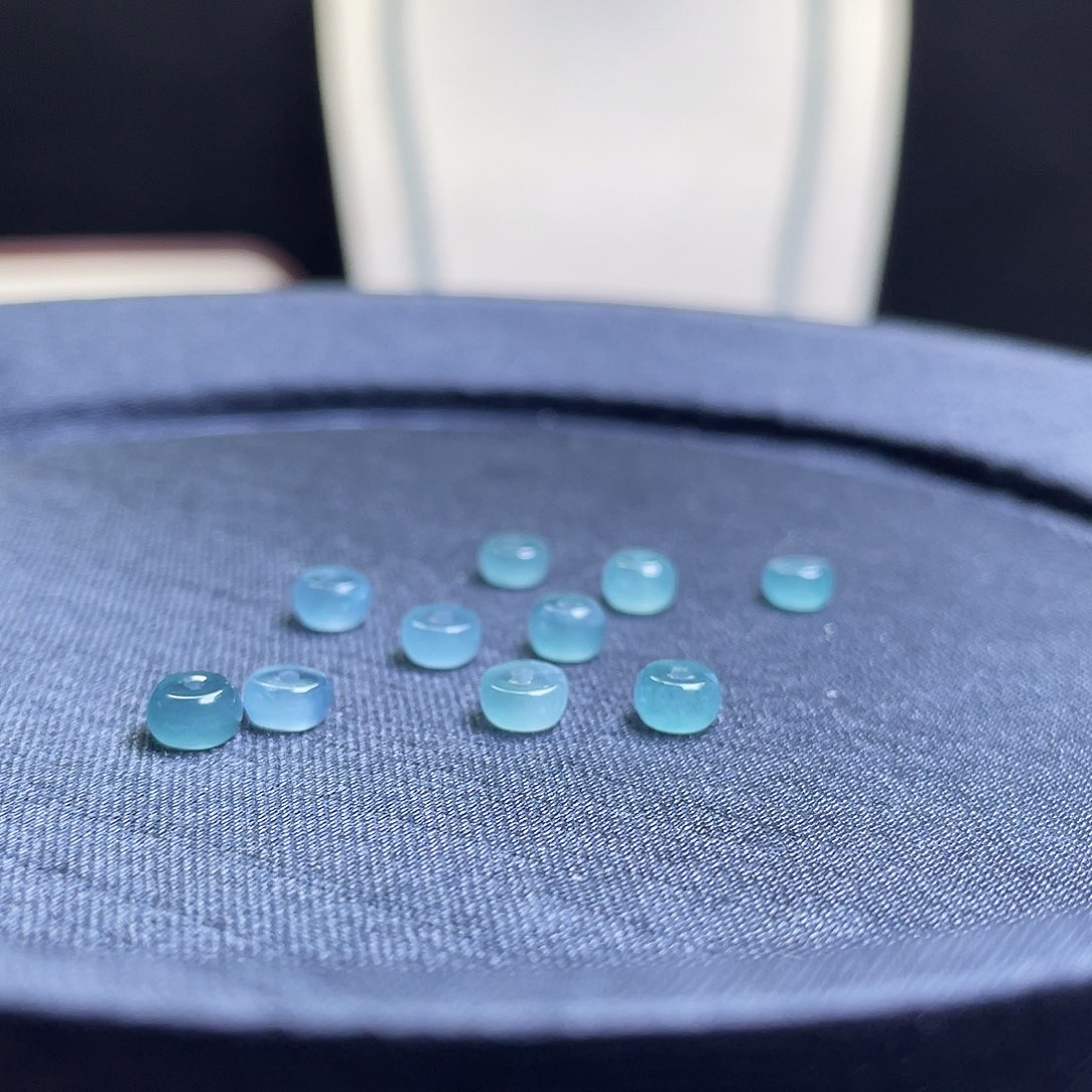 翡翠散珠天气A货翡翠卡5鼓珠10颗