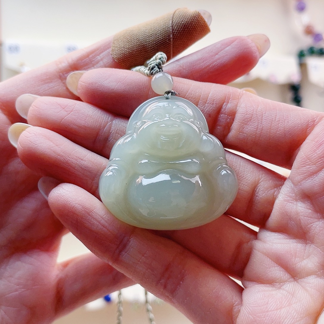 柠****和田玉未镶嵌吊坠(赠链)