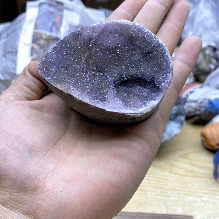 未镶嵌紫晶大型摆件（非配饰）边*