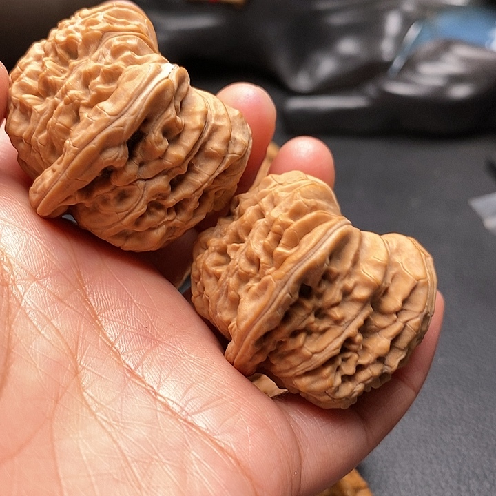 文玩核桃吊坠舍*哥拱桥