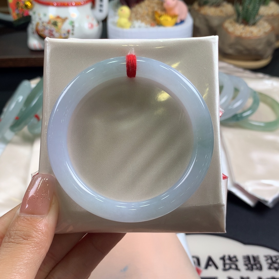翡翠未镶嵌手镯53圈口