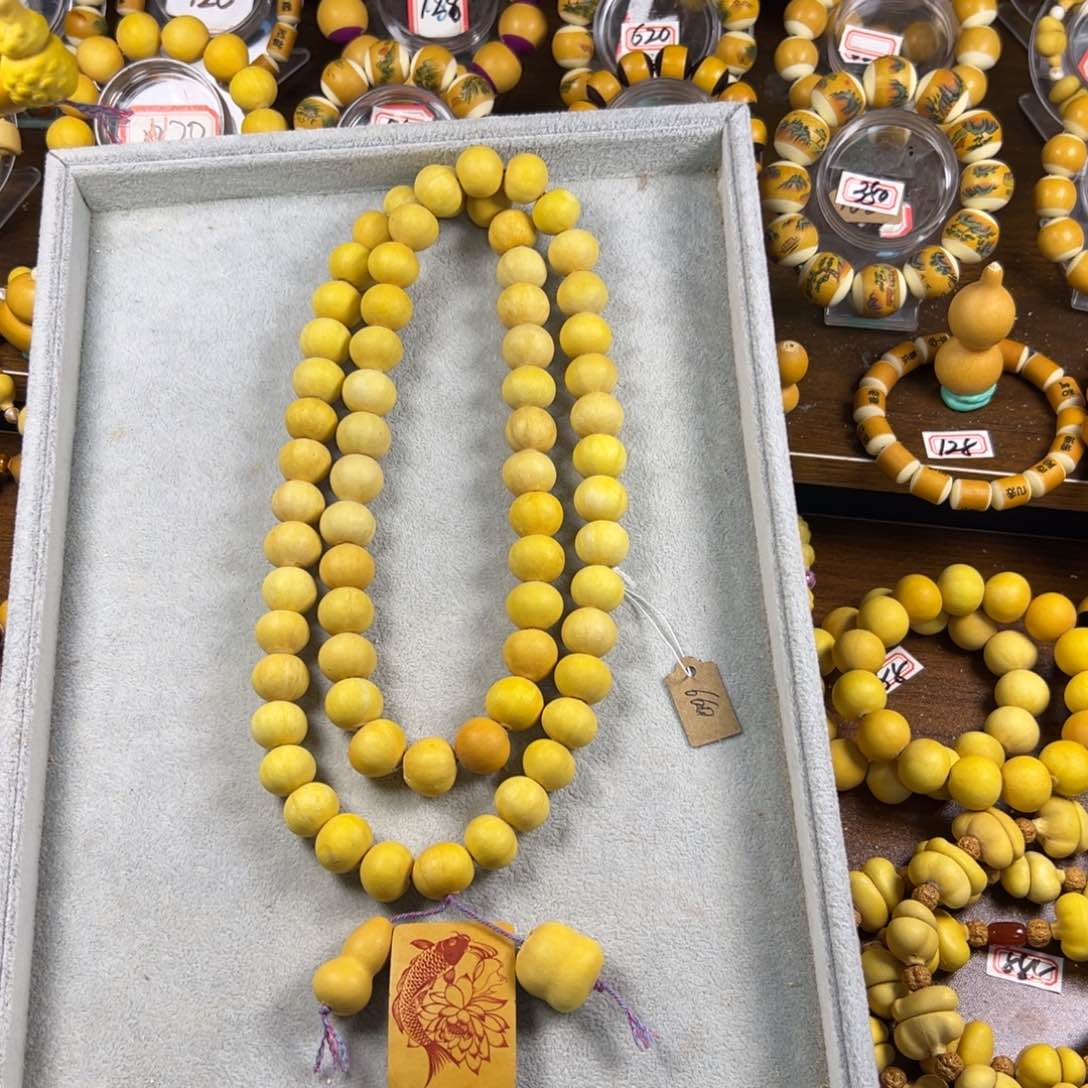 毛衣领设计非常时尚