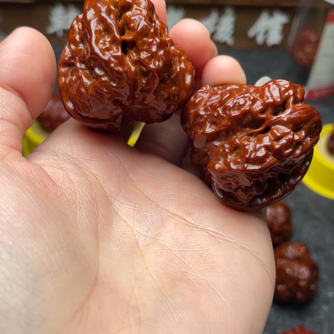 文玩核桃吊坠文玩核桃 手把件 蛤蟆头 39