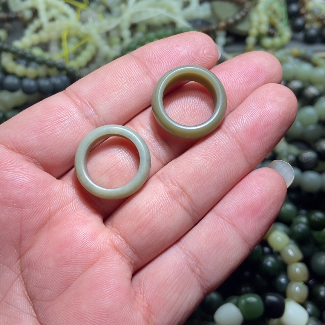 和田玉（糖玉）未镶嵌手链