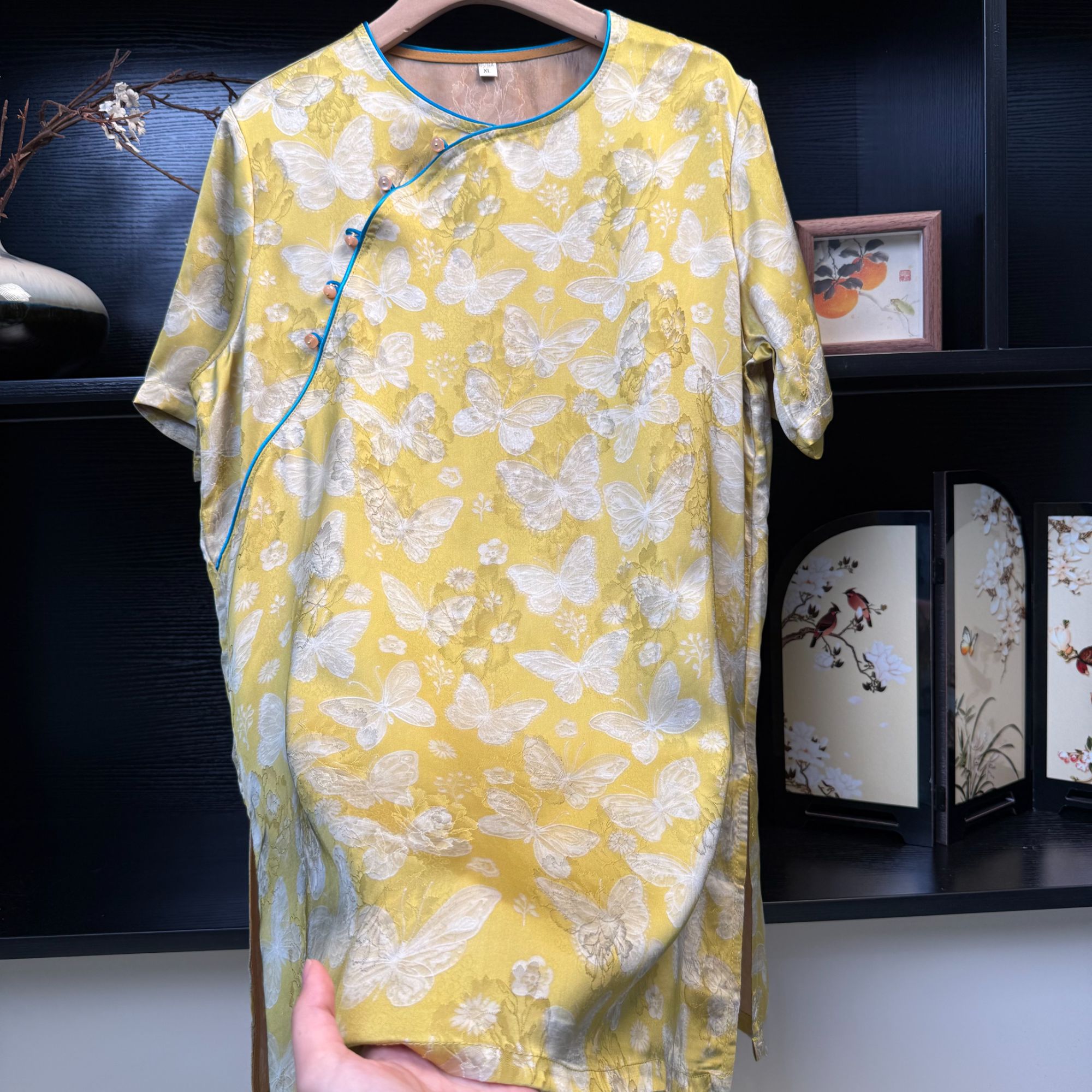 【花灿蝶媚】中式斜襟薄款小飞袖上衣2205