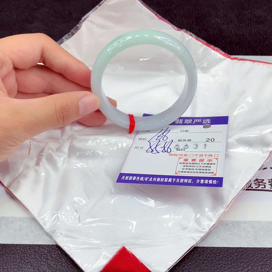 翡翠未镶嵌手镯55