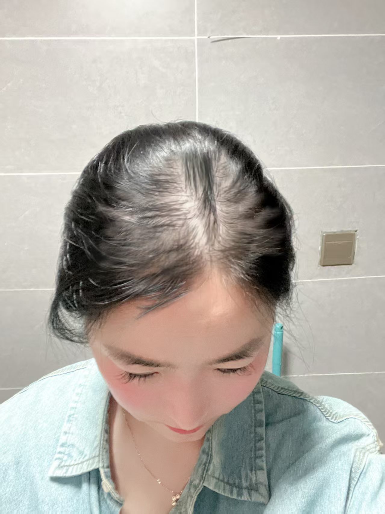 玲玲姐生完孩子产后照片