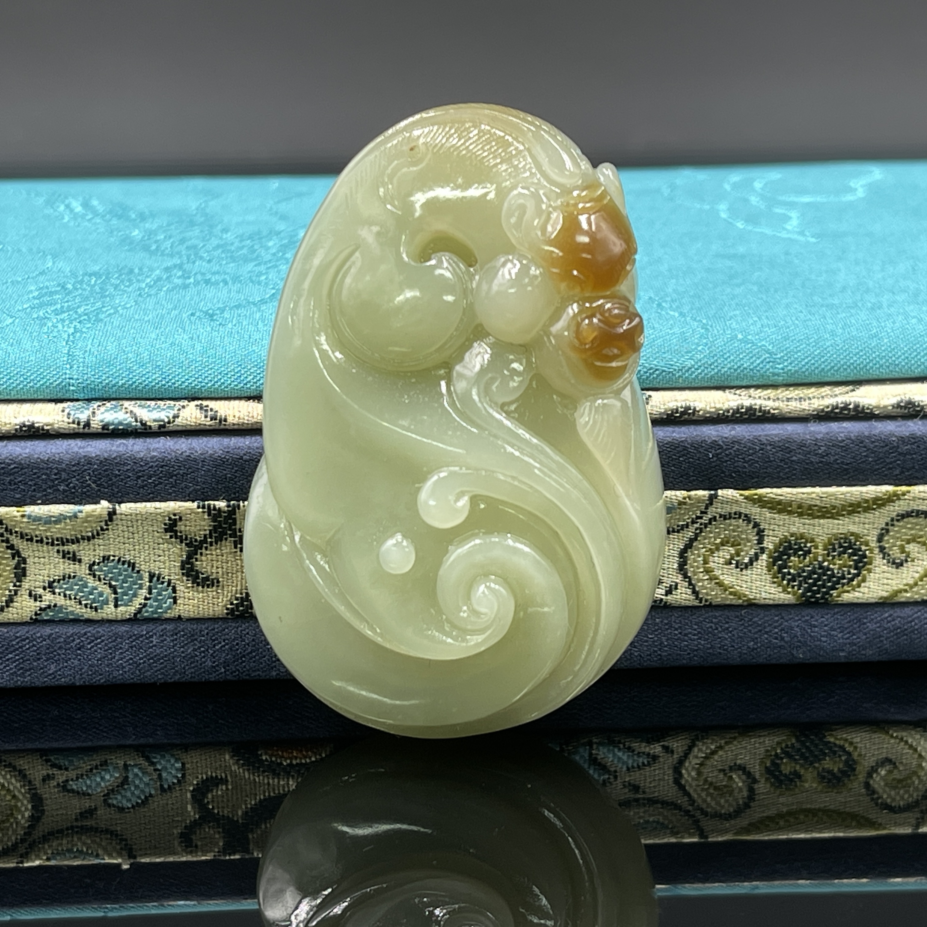 1222GY017和田玉挂件