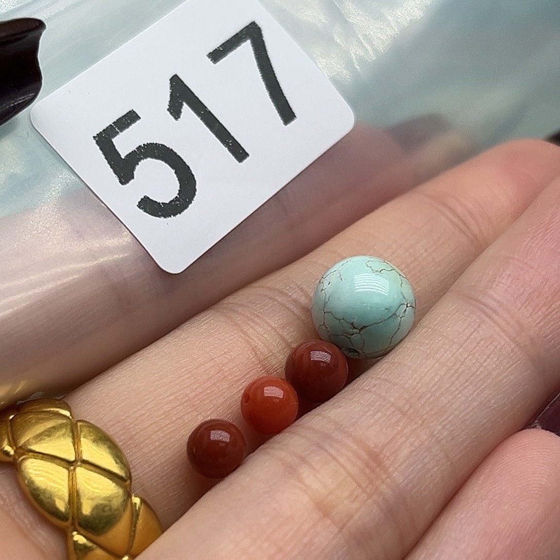 南红玛瑙未镶嵌珠宝奇石