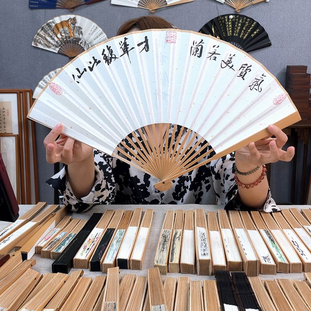 国画95寸玉竹-纯手绘-文玩扇骨（默认粘好）气