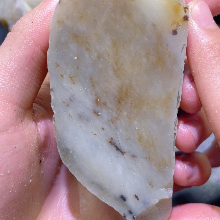 和田玉未镶嵌珠宝半成品