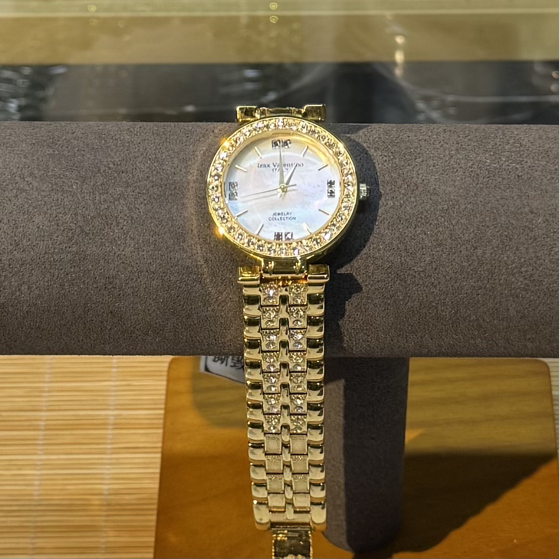 复古轻奢石英金色白盘手表 表盘约32mm C0214