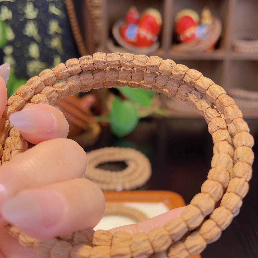 奔***子柏香籽/百香籽吊坠