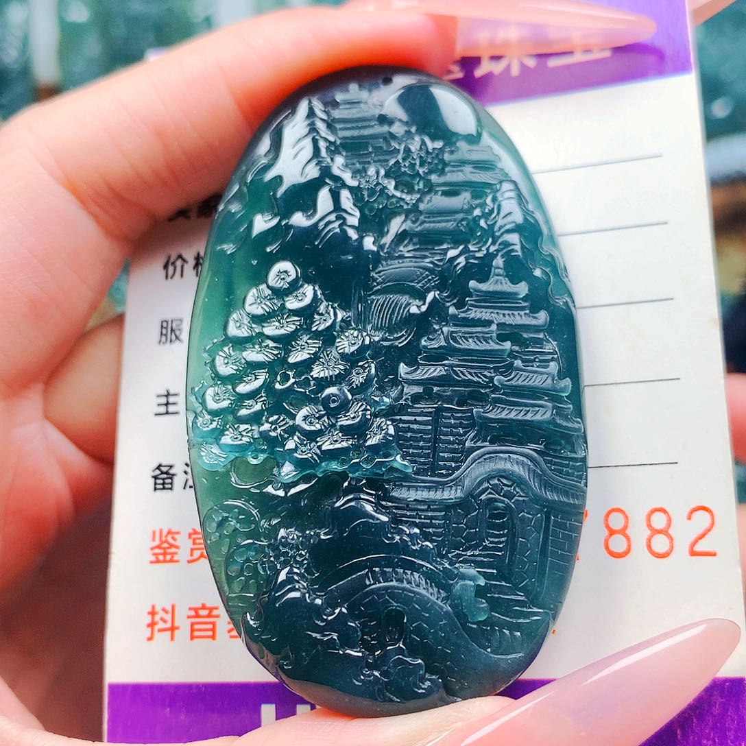 【闪购商品】翡翠未镶嵌颈饰纯天然A货翡翠