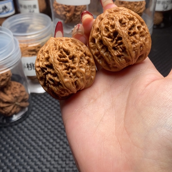 文玩核桃吊坠小*.凤凰台