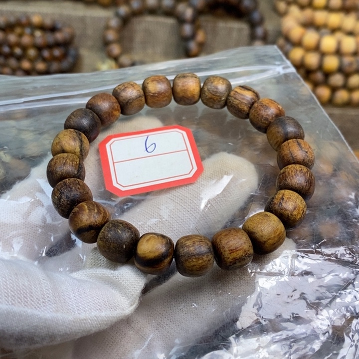 贡木手串/手链9/10黑油飘绿