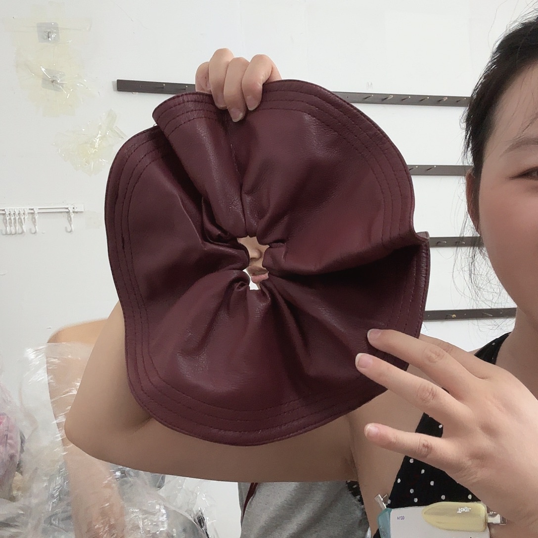 铁合金合成立方氧化锆