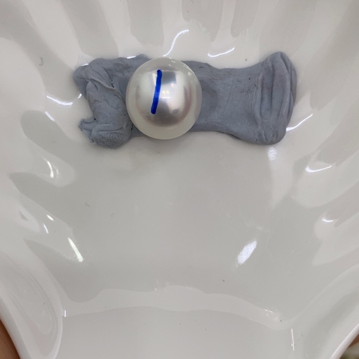 海水珍珠裸珠喵****o澳白裸珠13.4m可定制不退不换扬