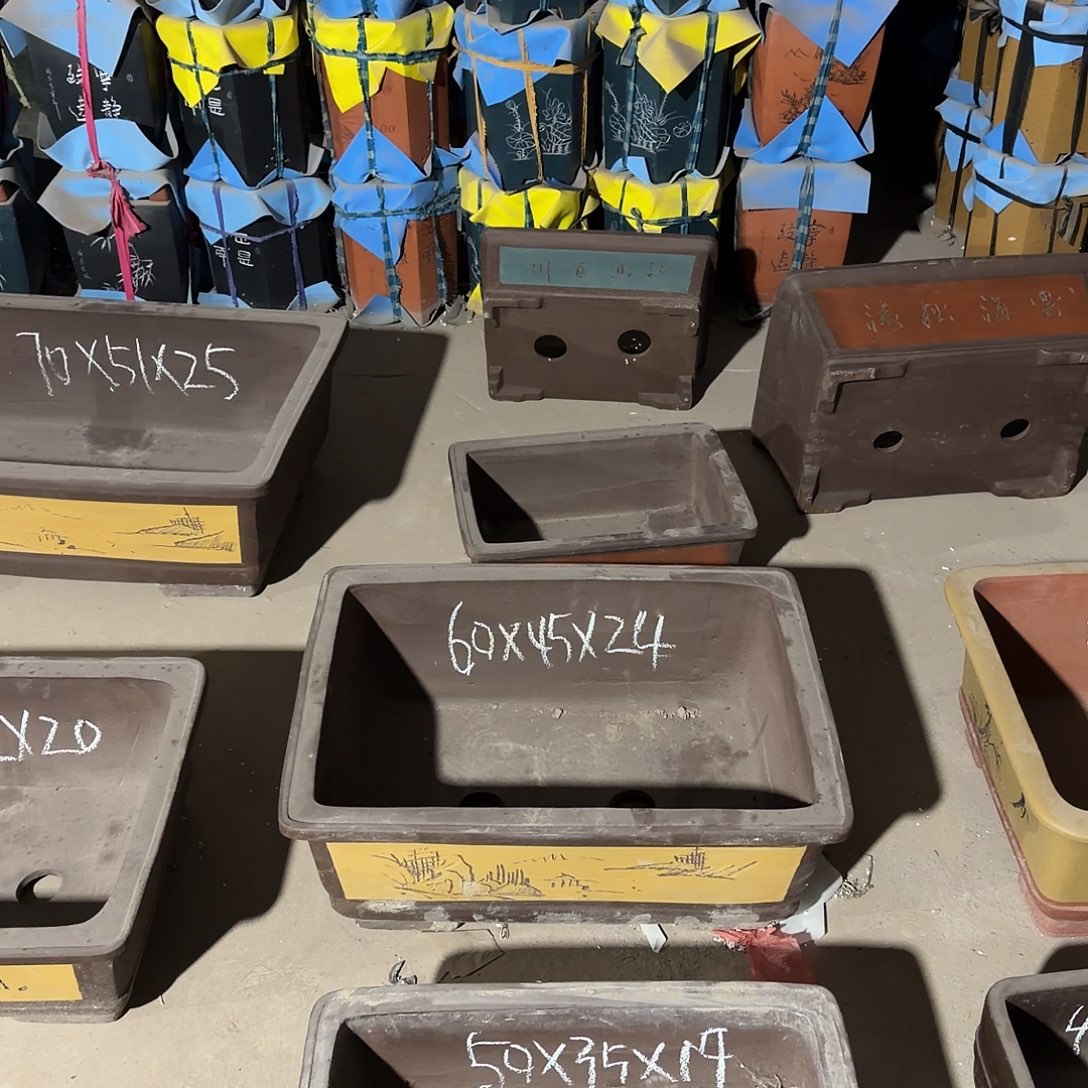 缘***元紫砂花盆一个60三个50红色