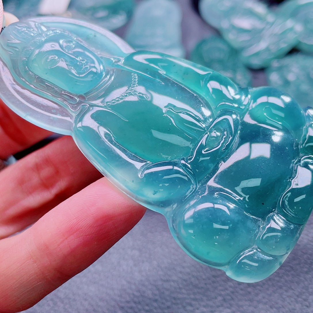 翡翠颈饰未镶嵌8889898588