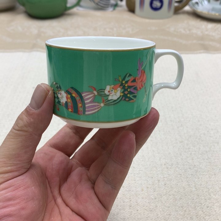 瓷片这首单曲的歌