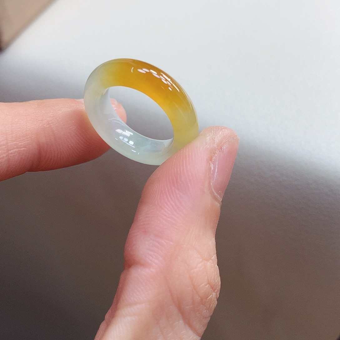 翡翠戒指未镶嵌6号